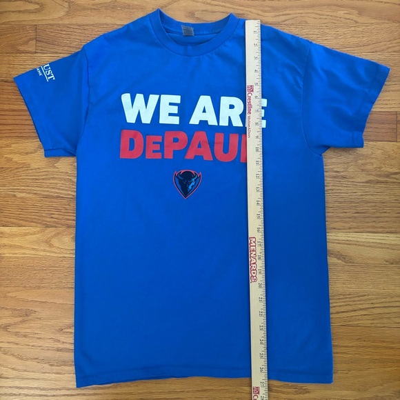Gildan Depaul T-Shirt Adult Medium Blue Top “We Are DePaul” Blue Demons NCAA - Picture 5 of 5